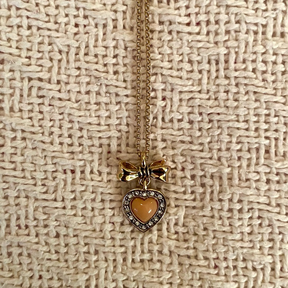 Juicy Couture Heart Pendant Necklace in Gold